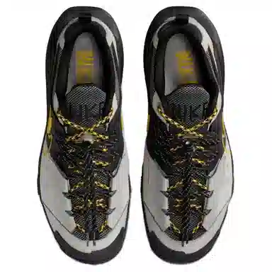 Sacai x Nike Zegamadome Beige