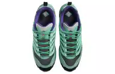 UNDEFEATED x Nike Air Terra Humara "Light Menta"