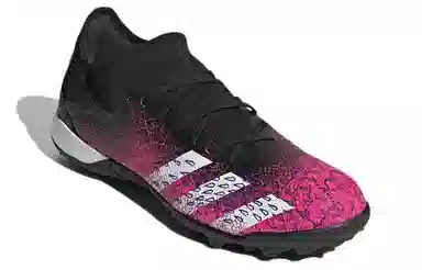 adidas PredatorFreak