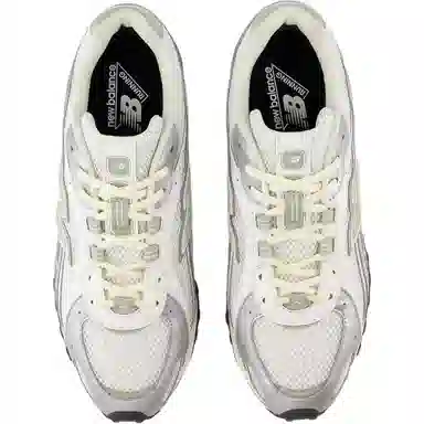 New Balance 204L Silver White