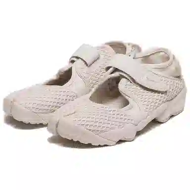 Nike Air Rift Breathe Light Pink