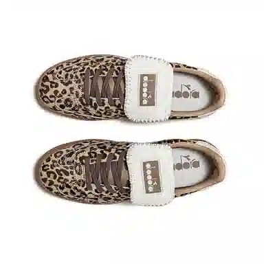 Diadora Saunter FC Leopard