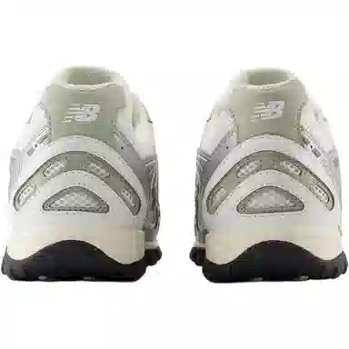 New Balance 204L Silver White