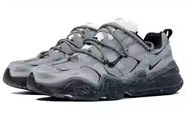 Nike Tech Hera Grey