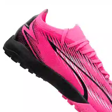 PUMA Ultra Match TT Pink