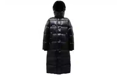 LINCchic 90 Down Coat Black