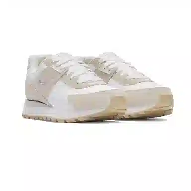 Under Armour Essential