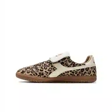 Diadora Saunter FC Leopard