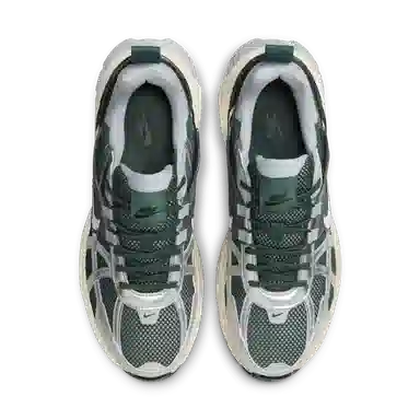 Nike V2K Run Grey Green