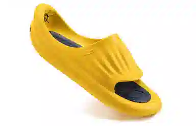 UZIS THE STEP "NEVER LANDING"