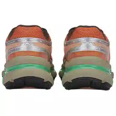 Lacoste L003 2K24 Orange