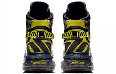 Nike Air Max 720 Saturn Black Gold