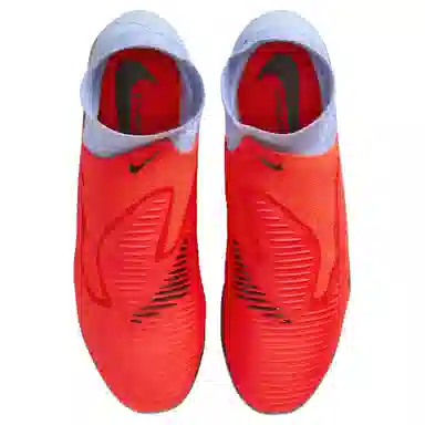 Nike Phantom 6 Pro