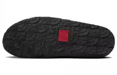 The North Face ThermoBall Traction Low Red