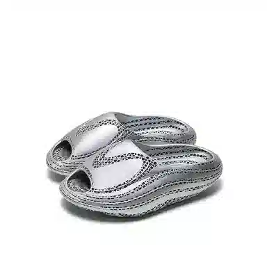 xVESSEL Hajime Sorayama Silver