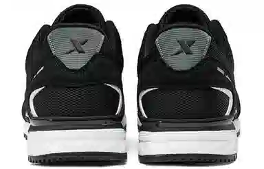 Xtep Low Top Sneakers Black