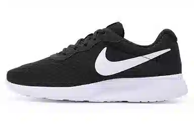 Nike Tanjun Black White