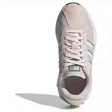 adidas COUNTRY Boost