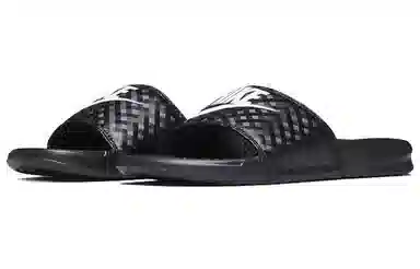 Nike Benassi JDI Black