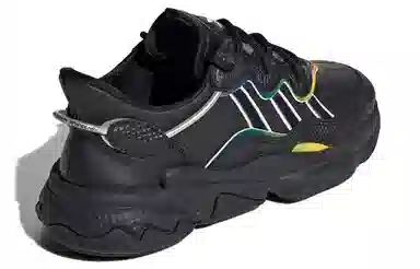 adidas Ozweego