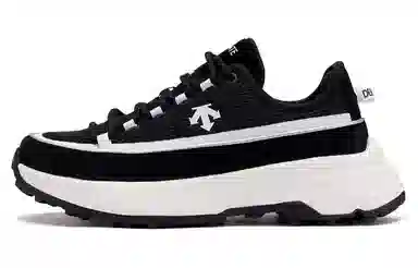 DESCENTE Sport Style