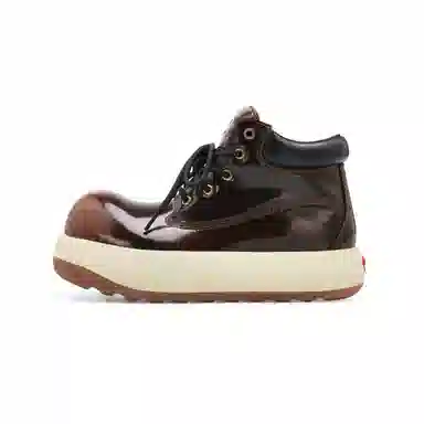 Cat and Sofa UFO Series Brown Distressed