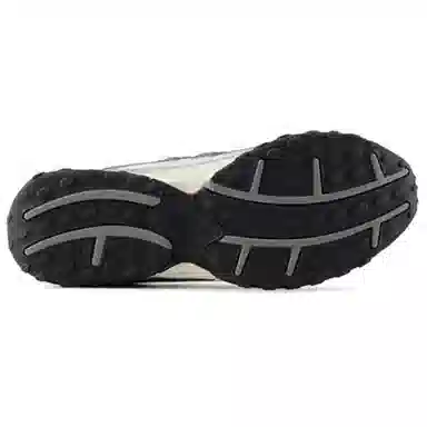 New Balance 204L White Silver