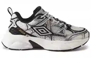 Umbro R909