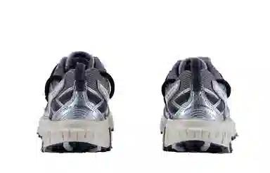 New Balance 410 V5 Gold Runner