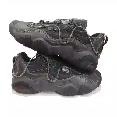 Peak Taichi 6371 Black Warrior