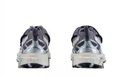 New Balance 410 V5 Dark Runner