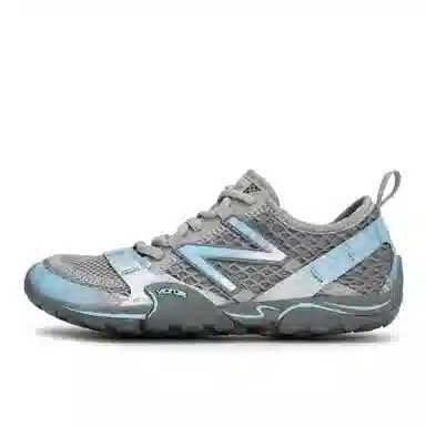 New Balance MT10 Etoile