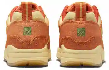 Nike Air Max 1 Orange