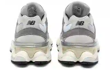 New Balance 9060 Light Grey