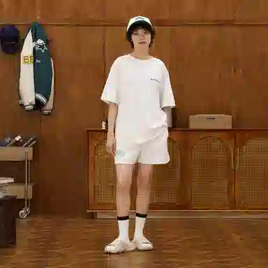 New Balance HUP Beige