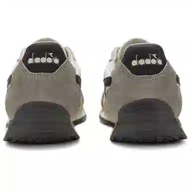 Diadora Equiptions White