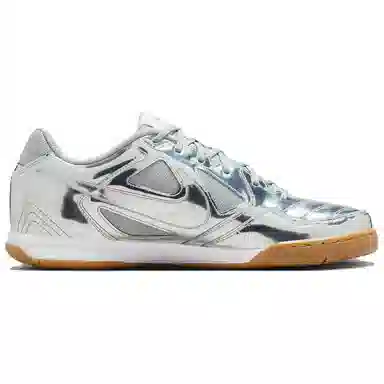 Nike Total 90 III Silver