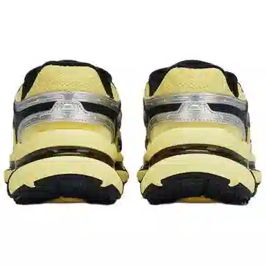 Lacoste L003 Yellow