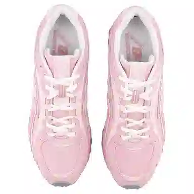 New Balance 204L Pink