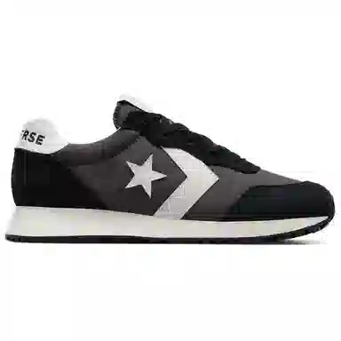 Converse Omega Trainer