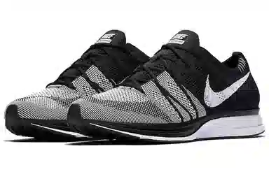 Nike Flyknit Trainer Oreo
