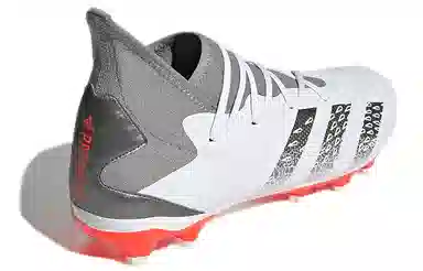 adidas PredatorFreak