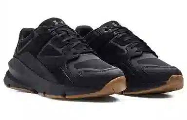 Under Armour Forge Black