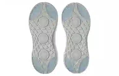 tombogo x Saucony The Butterfly White Grey