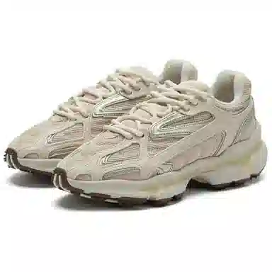 Lacoste L003 Beige