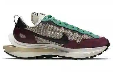 Sacai x Nike VaporWaffle Villain Red