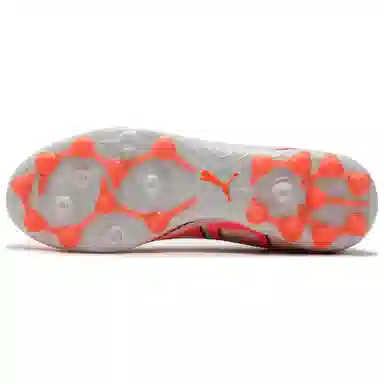 PUMA Ultra 5 ULTIMATE MG