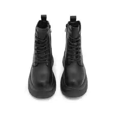 Shoebox Chelsea Boots