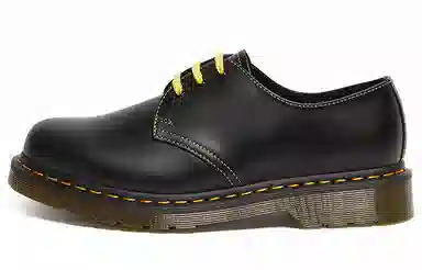 Dr. Martens 1461 Atras