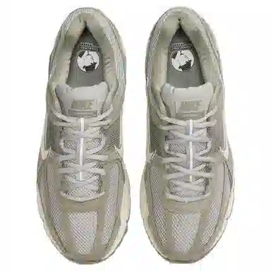 Nike Air Zoom Vomero 5 Grey